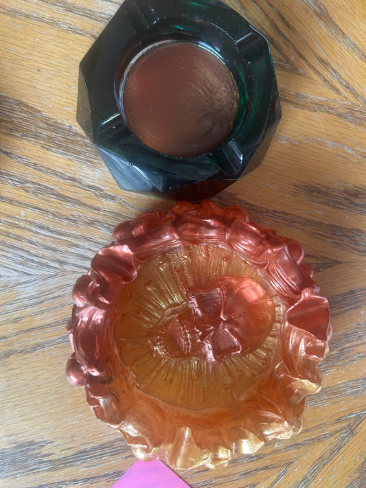 Custom Handmade Resin Skull Ashtrays